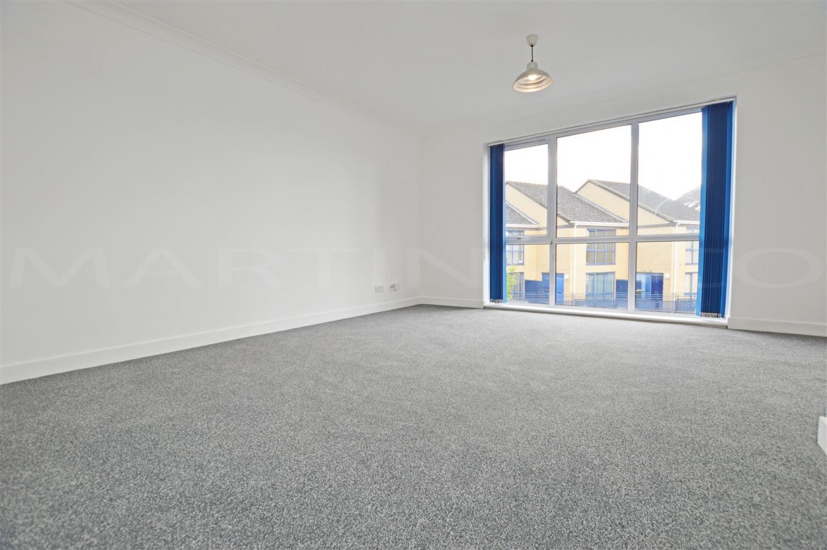 The Mariners, Valetta Way