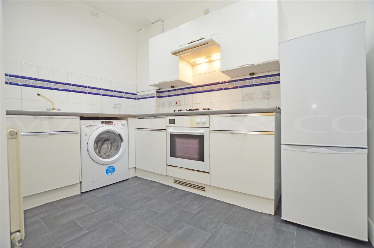 2 bedroom Flat for Letting The Mariners, Valetta Way