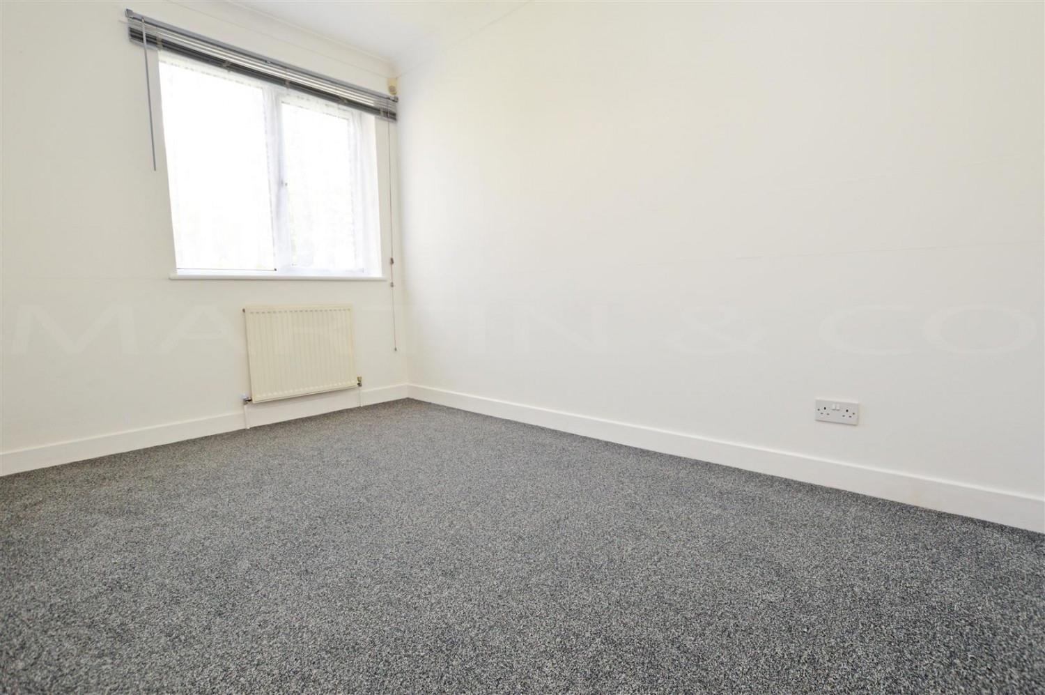 2 bedroom Flat for Letting The Mariners, Valetta Way