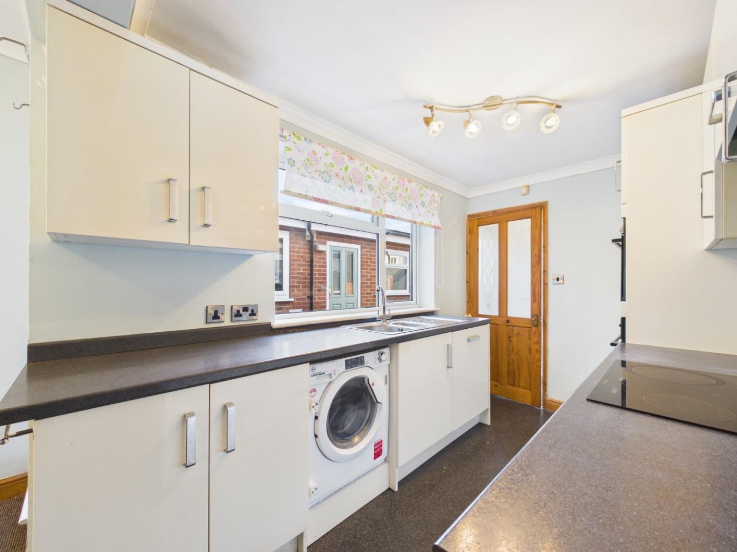 2 bedroom House for Sale Russell Street, Lincoln