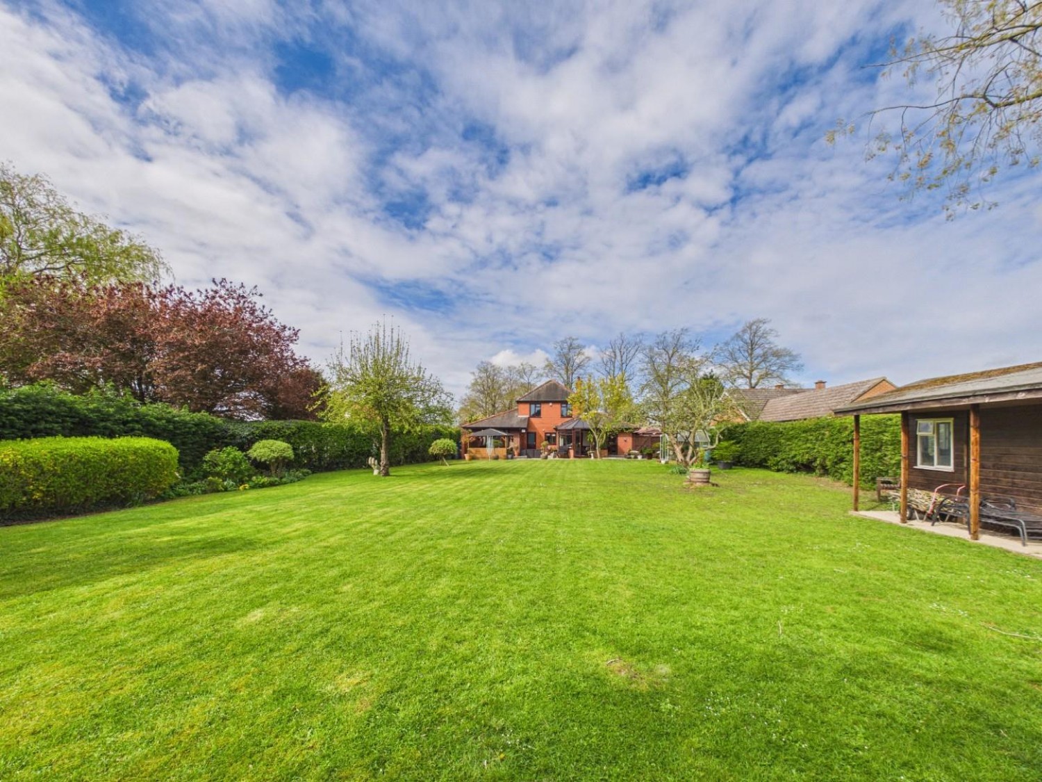 4 bedroom House for Sale Fosse Lane, Thorpe-On-The-Hill, Lincoln