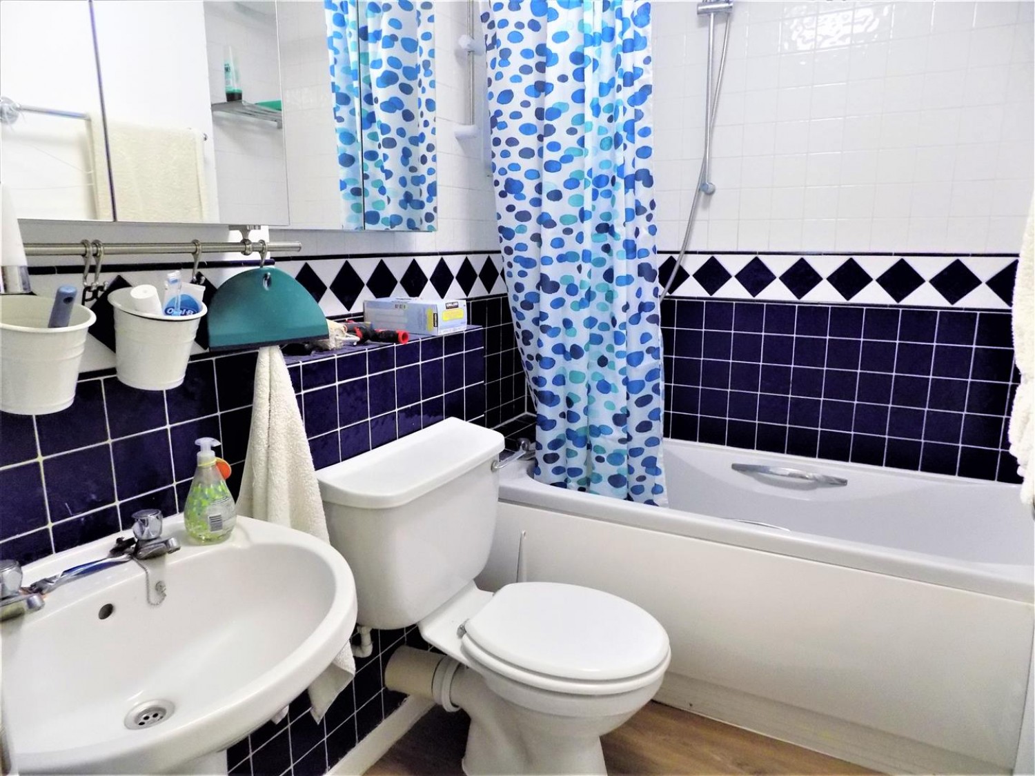 2 bedroom Flat for Letting Wingate Court, Aldershot