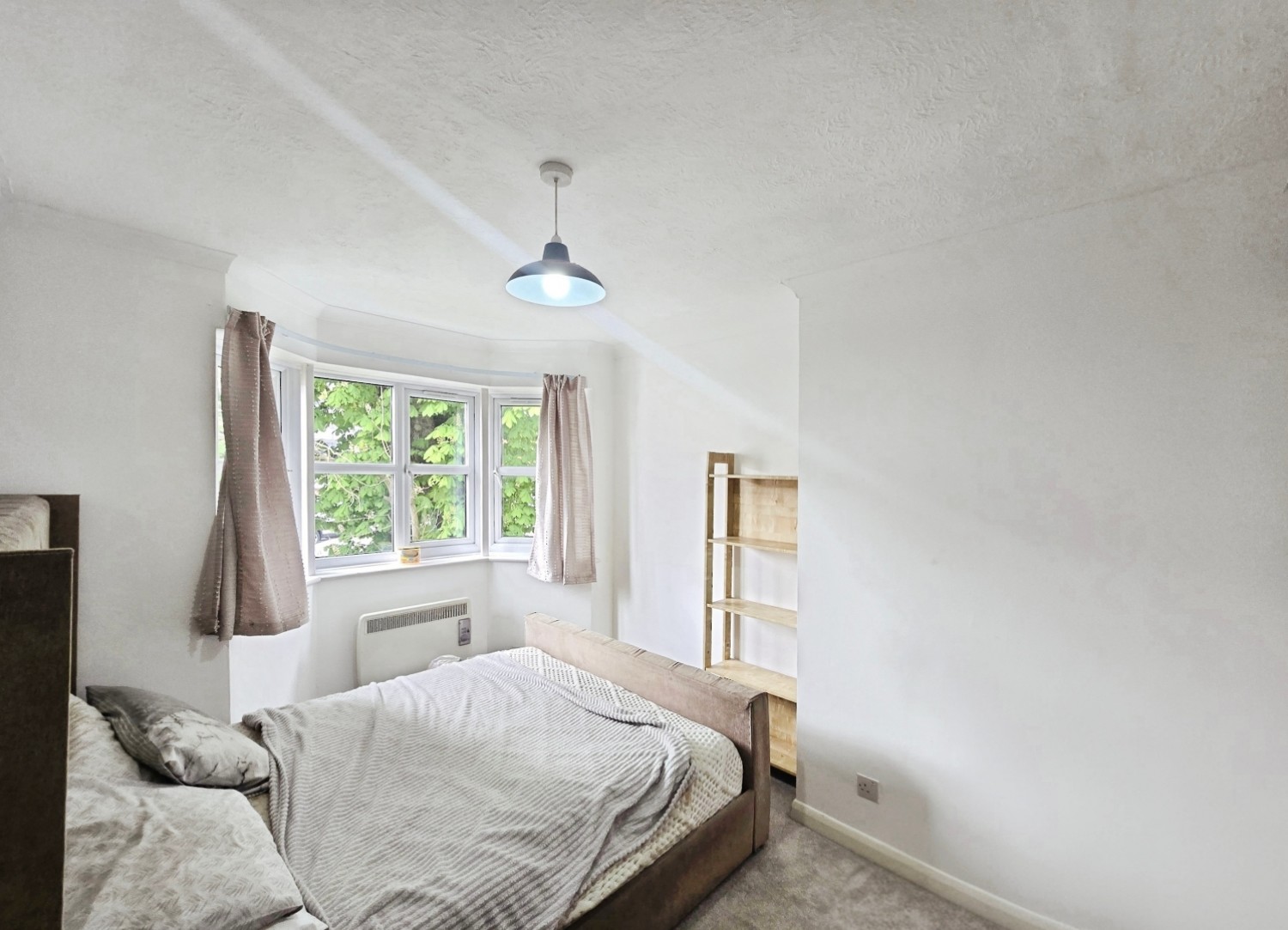 1 bedroom Flat for Letting Churchdale, Aldershot