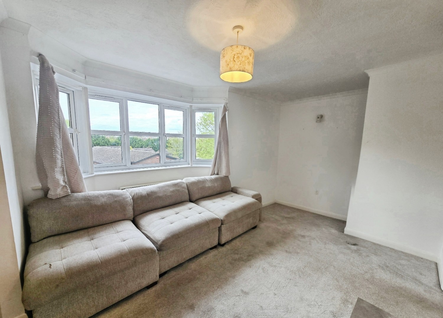 1 bedroom Flat for Letting Churchdale, Aldershot