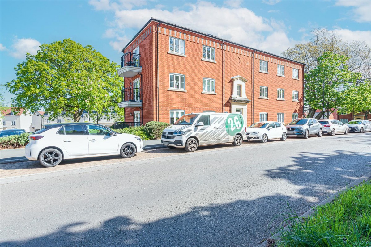 Scarlett's Road, Wellesley, Aldershot