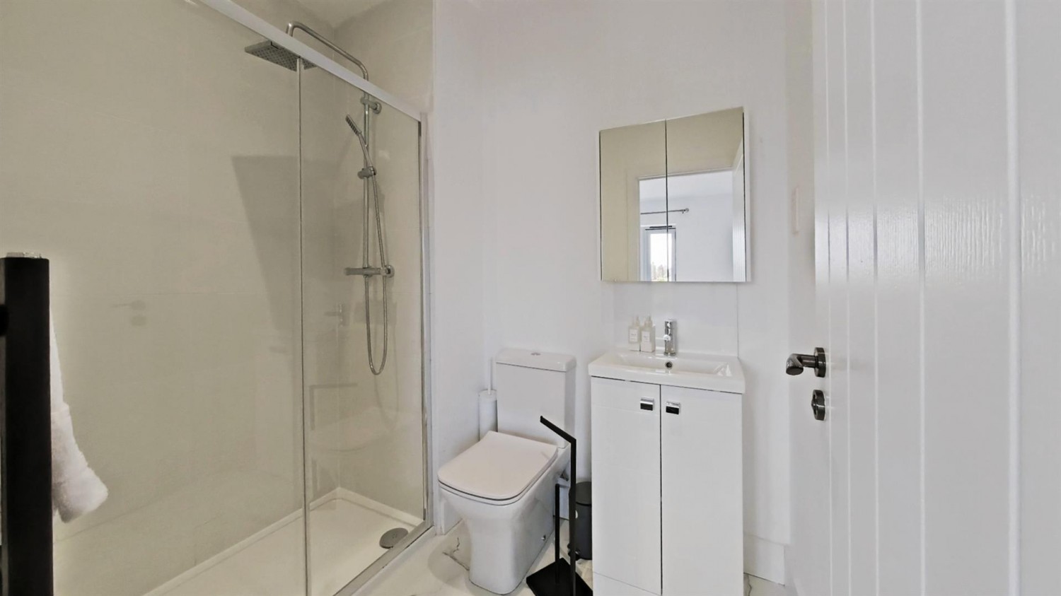 4 bedroom House for Sale The Terrace, Rochester, Kent