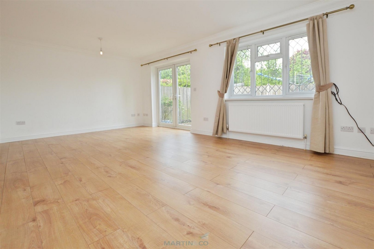 5 bedroom House for Letting Meadside Walk, Chatham