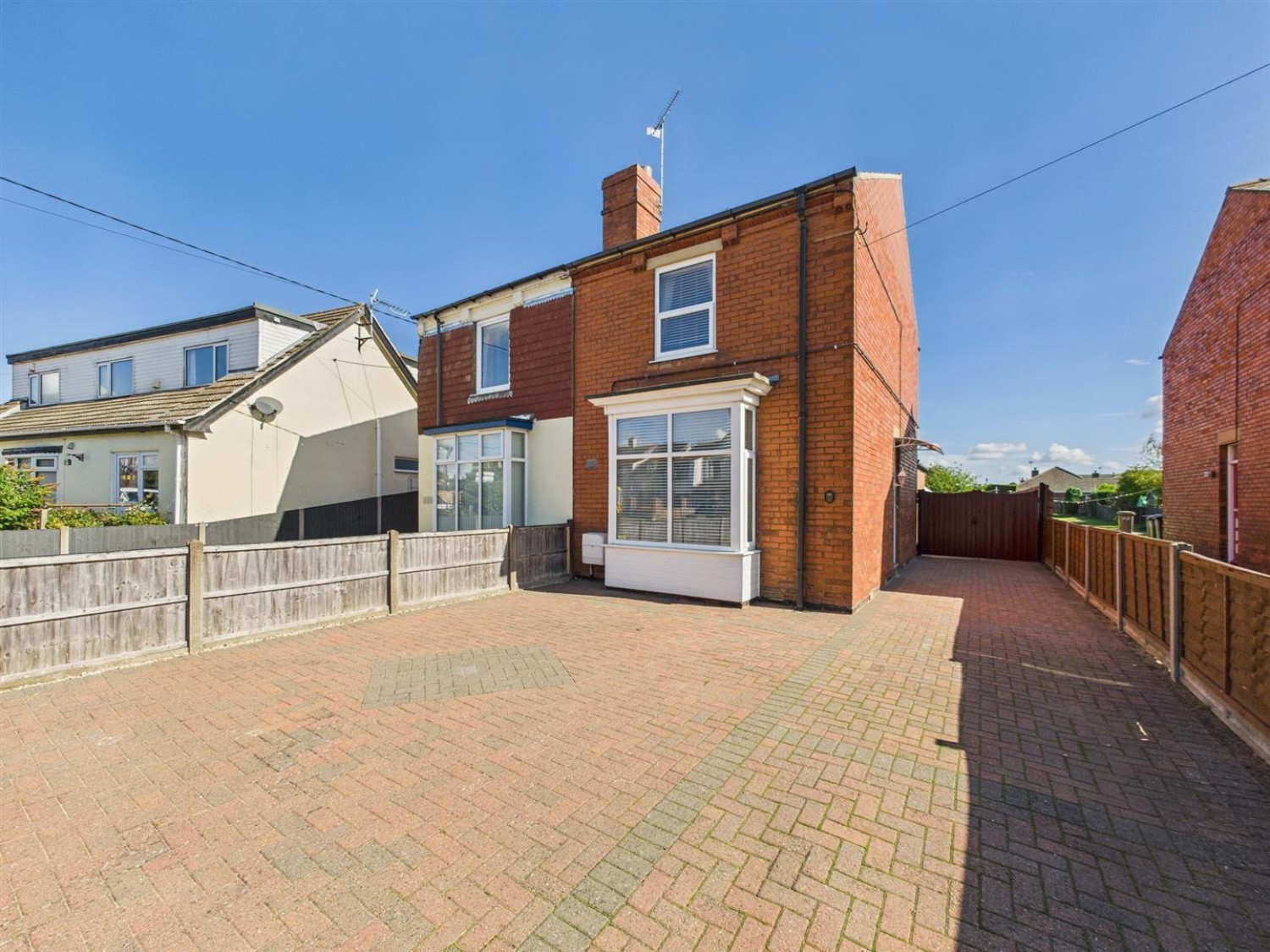 3 bedroom House for Sale Moor Lane, North Hykeham, Lincoln