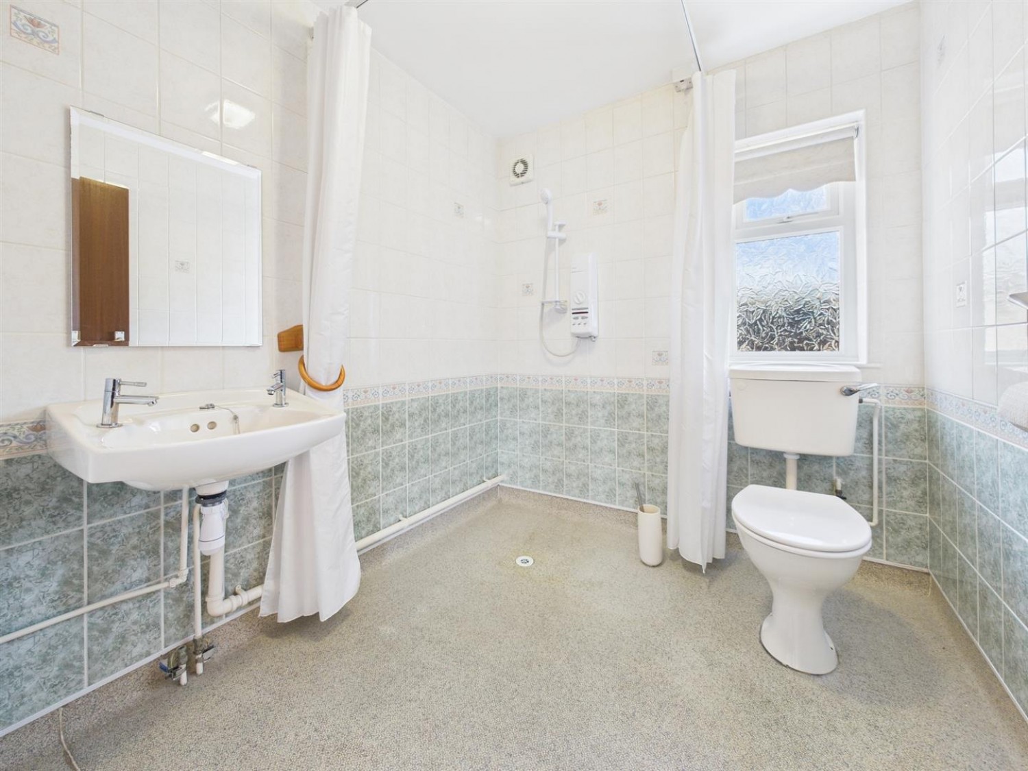 3 bedroom House for Sale Moor Lane, North Hykeham, Lincoln