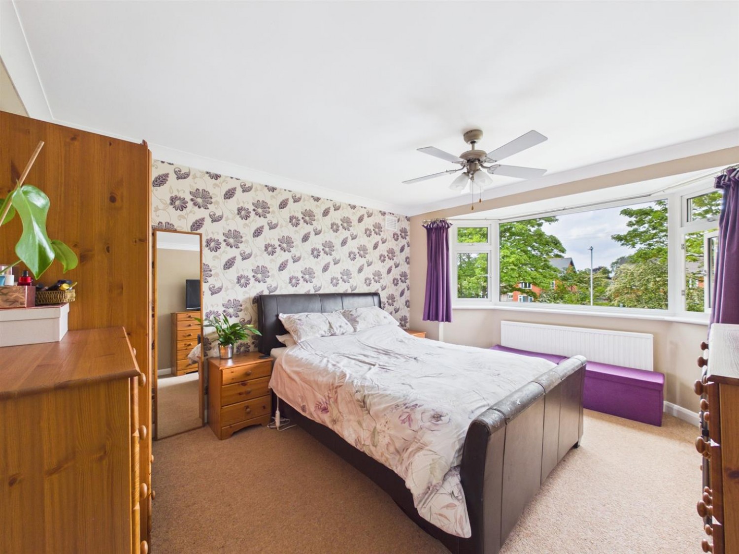 3 bedroom House for Sale Newark Road, North Hykeham, Lincoln