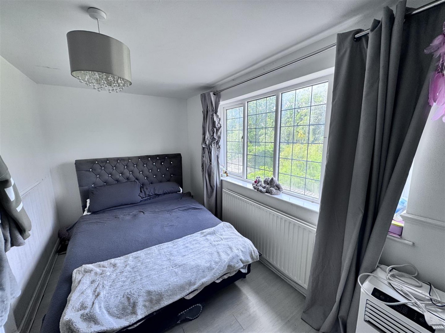 4 bedroom House for Sale Somerset Road, Farnborough