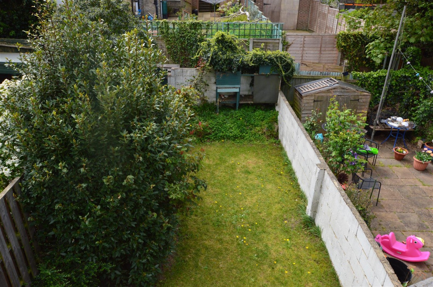 3 bedroom House for Sale Clive Road, Rochester