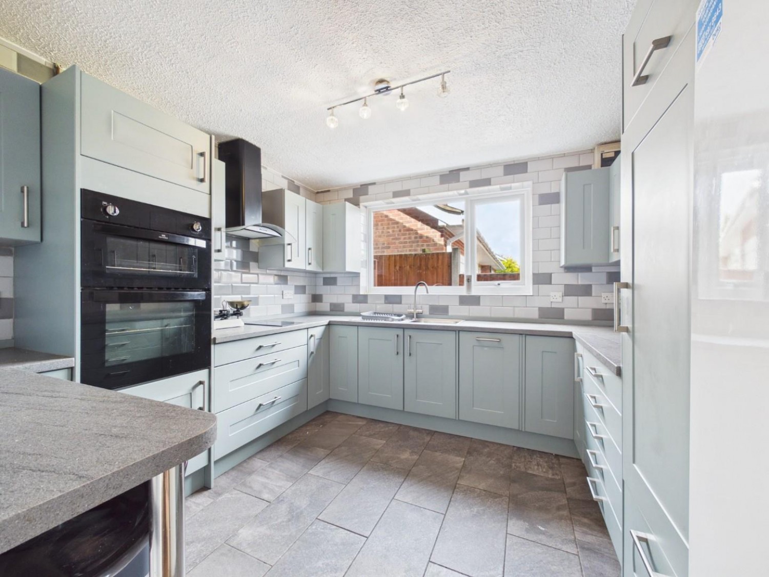 3 bedroom Bungalow for Sale Malham Drive, Lincoln
