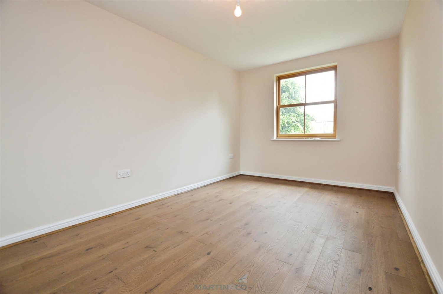 2 bedroom Flat for Letting Coopers Road, Northfleet, Gravesend