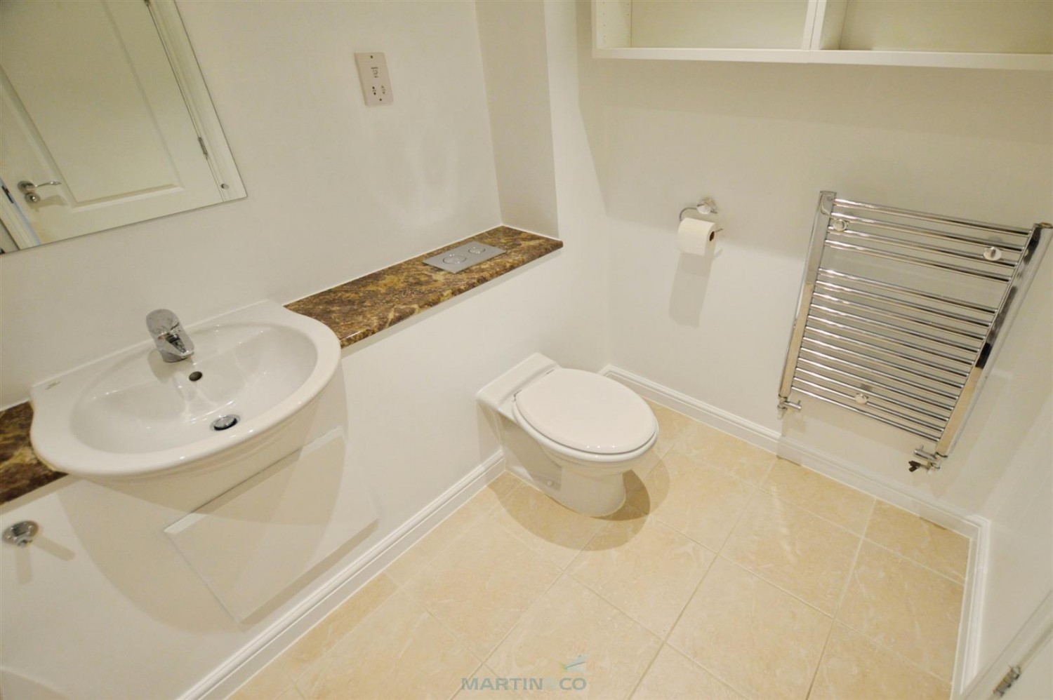 2 bedroom Flat for Letting Coopers Road, Northfleet, Gravesend