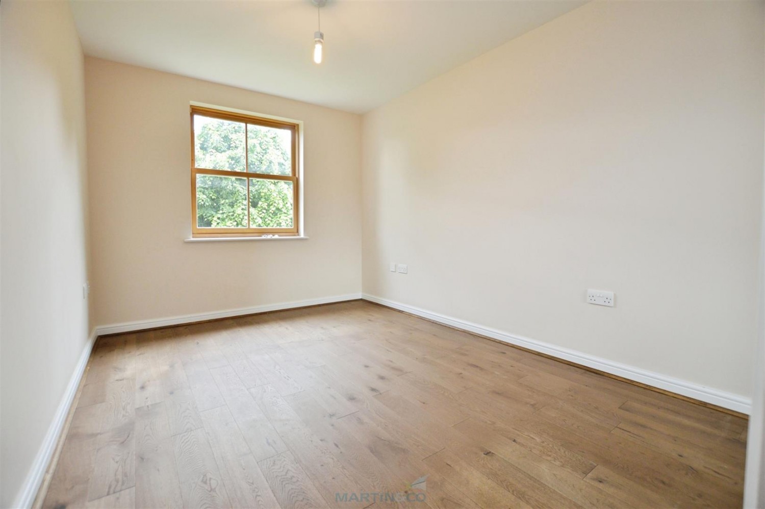 2 bedroom Flat for Letting Coopers Road, Northfleet, Gravesend