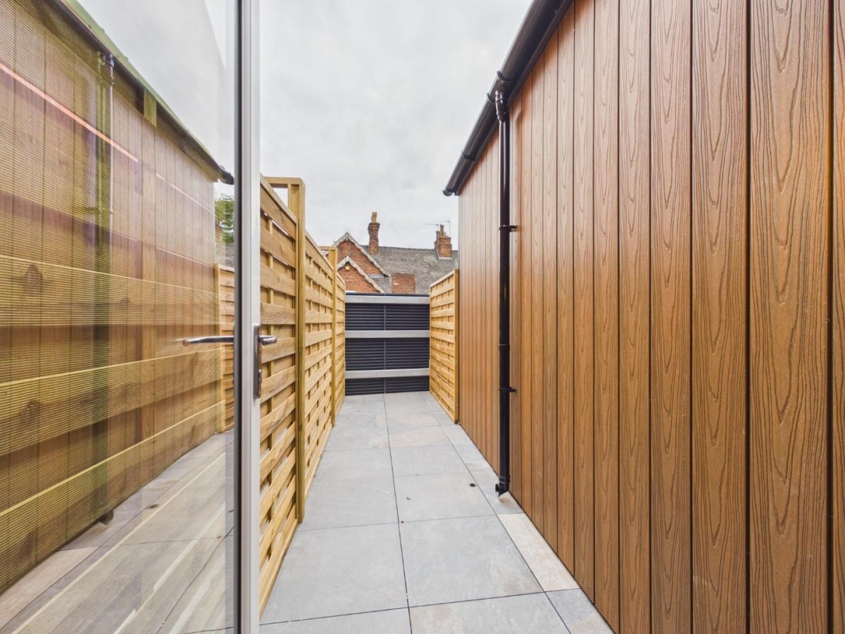 Newland Street West, Lincoln