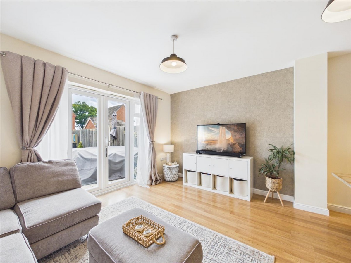 Tall Pines Road, Witham St. Hughs