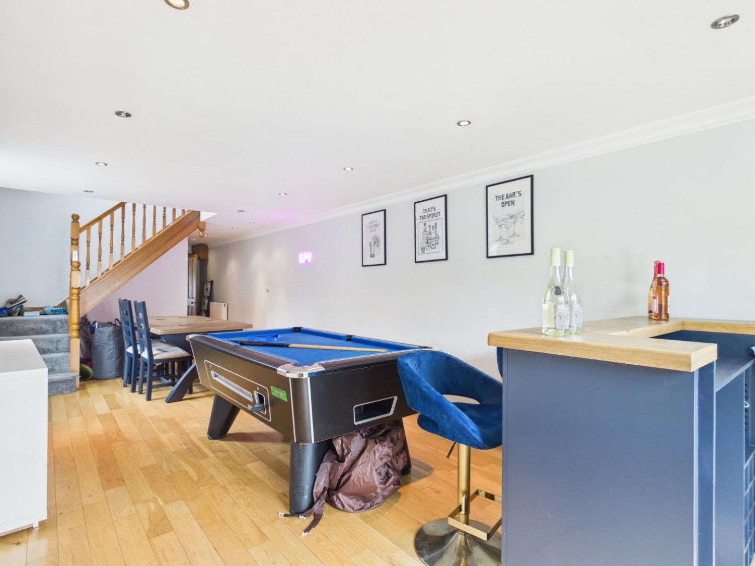 4 bedroom House for Sale Station Road, North Hykeham, Lincoln