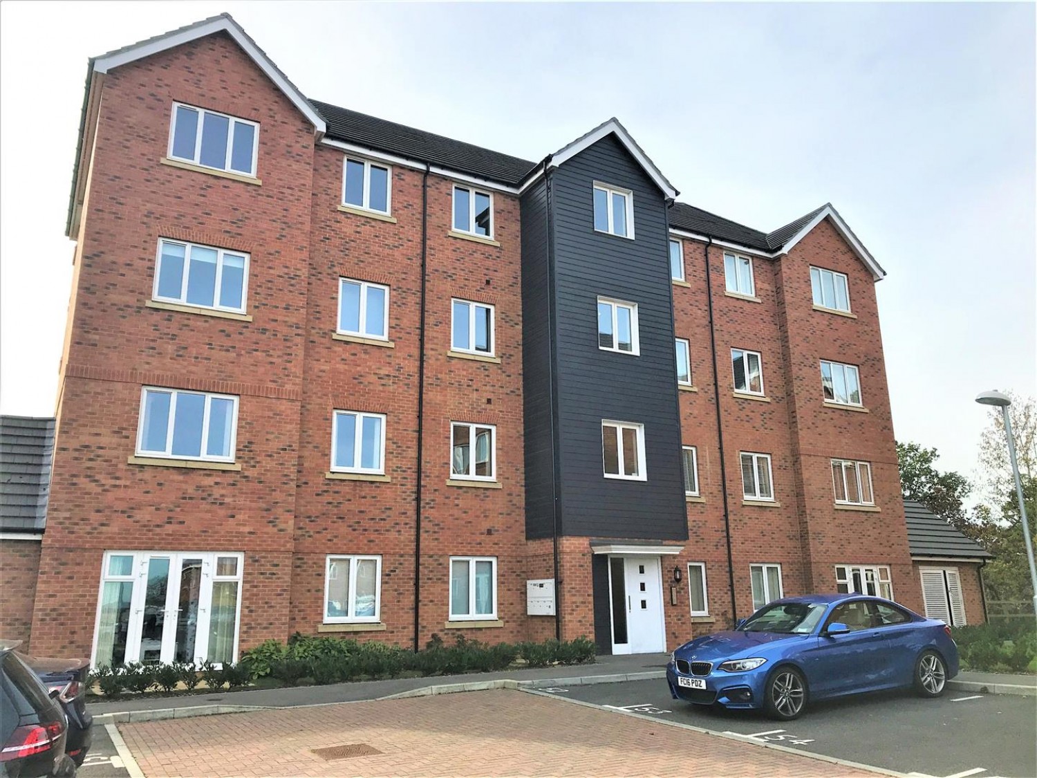 2 bedroom Flat for Sale Centrifuge Way, Farnborough