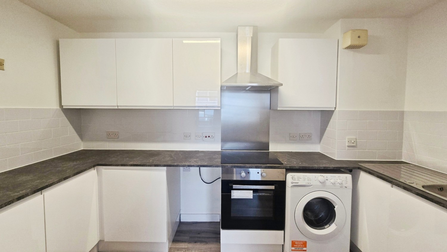 1 bedroom Flat for Letting Birchett Road, Aldershot