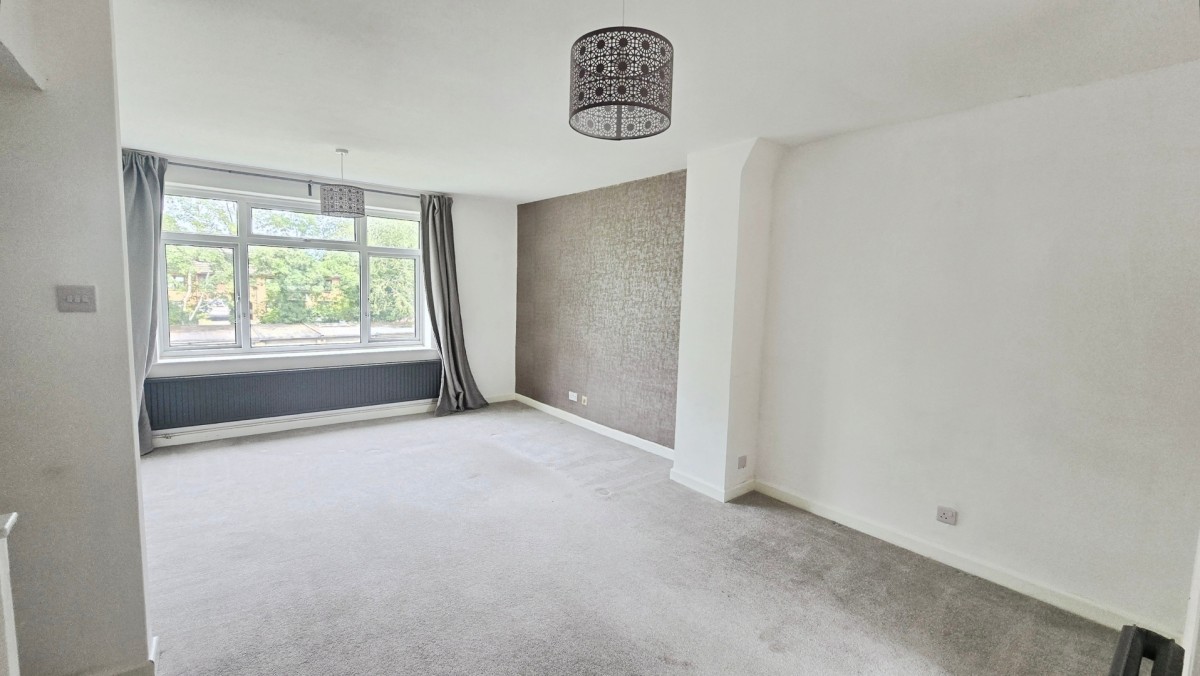 Tredenham Close, Farnborough