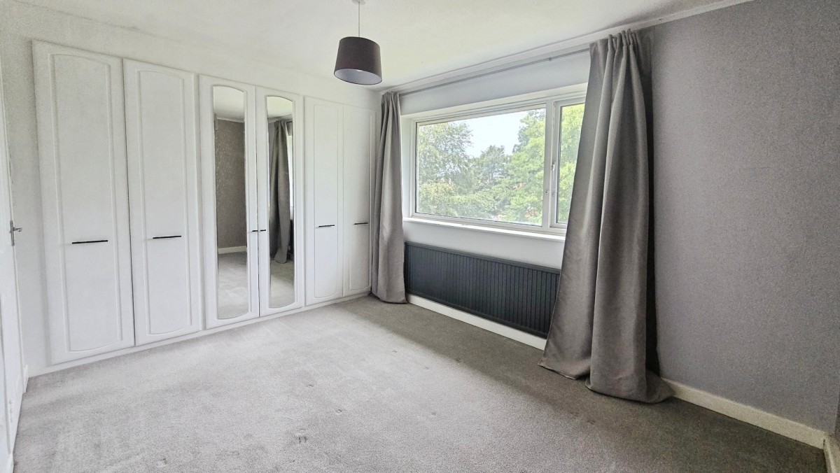 Tredenham Close, Farnborough