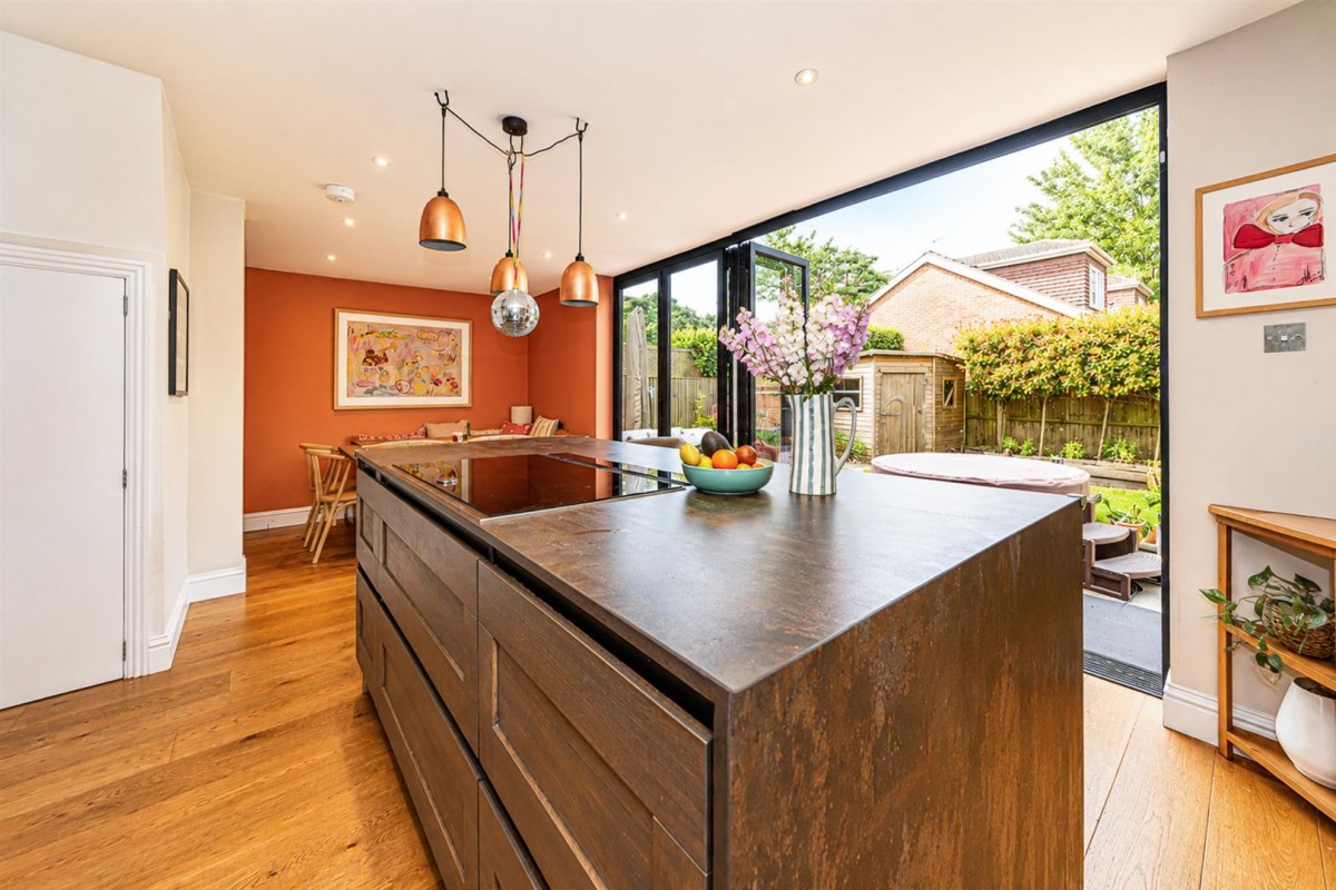 Arthur Road, Farnham