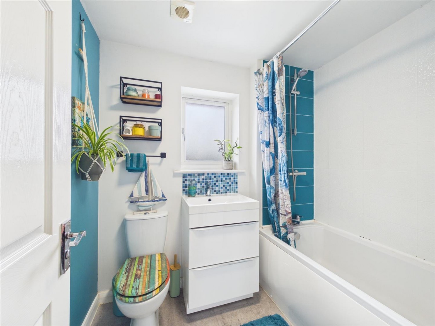 3 bedroom House for Sale Squires Road