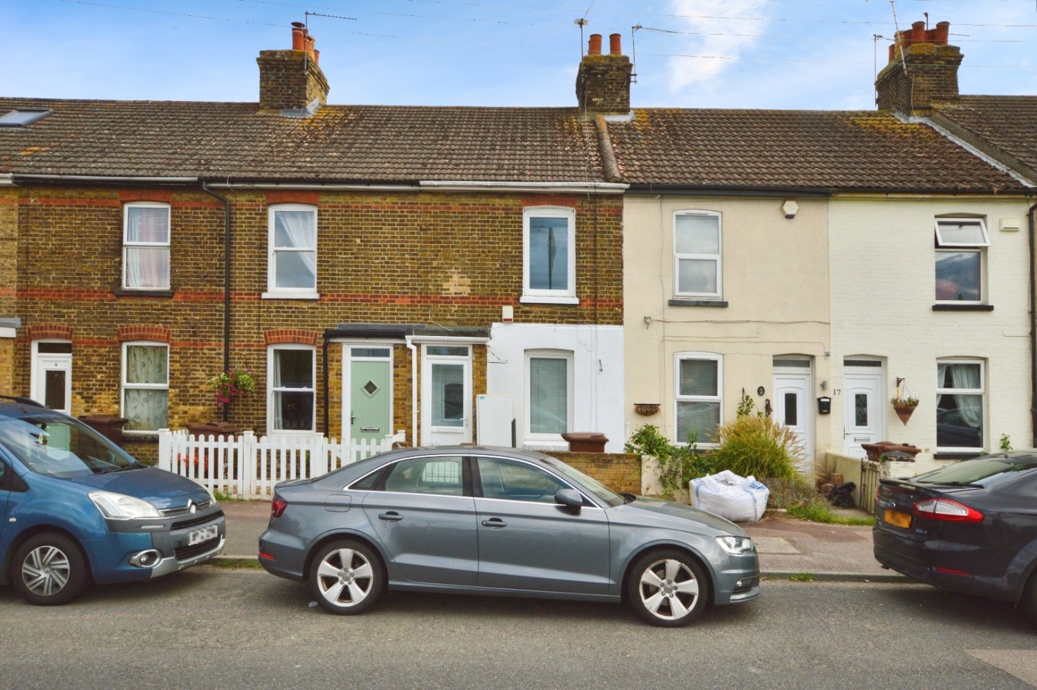 2 bedroom House for Letting Wainscott Road, Wainscott, Rochester