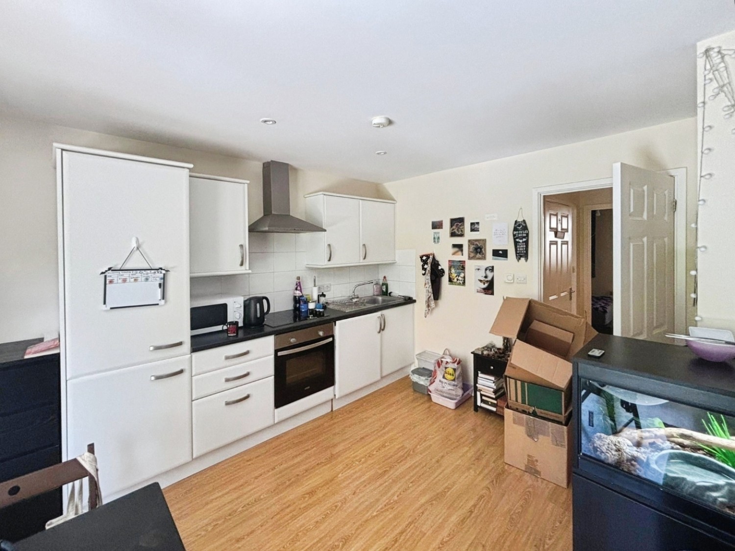 1 bedroom Flat for Letting Flat 1, St. Katherine Court