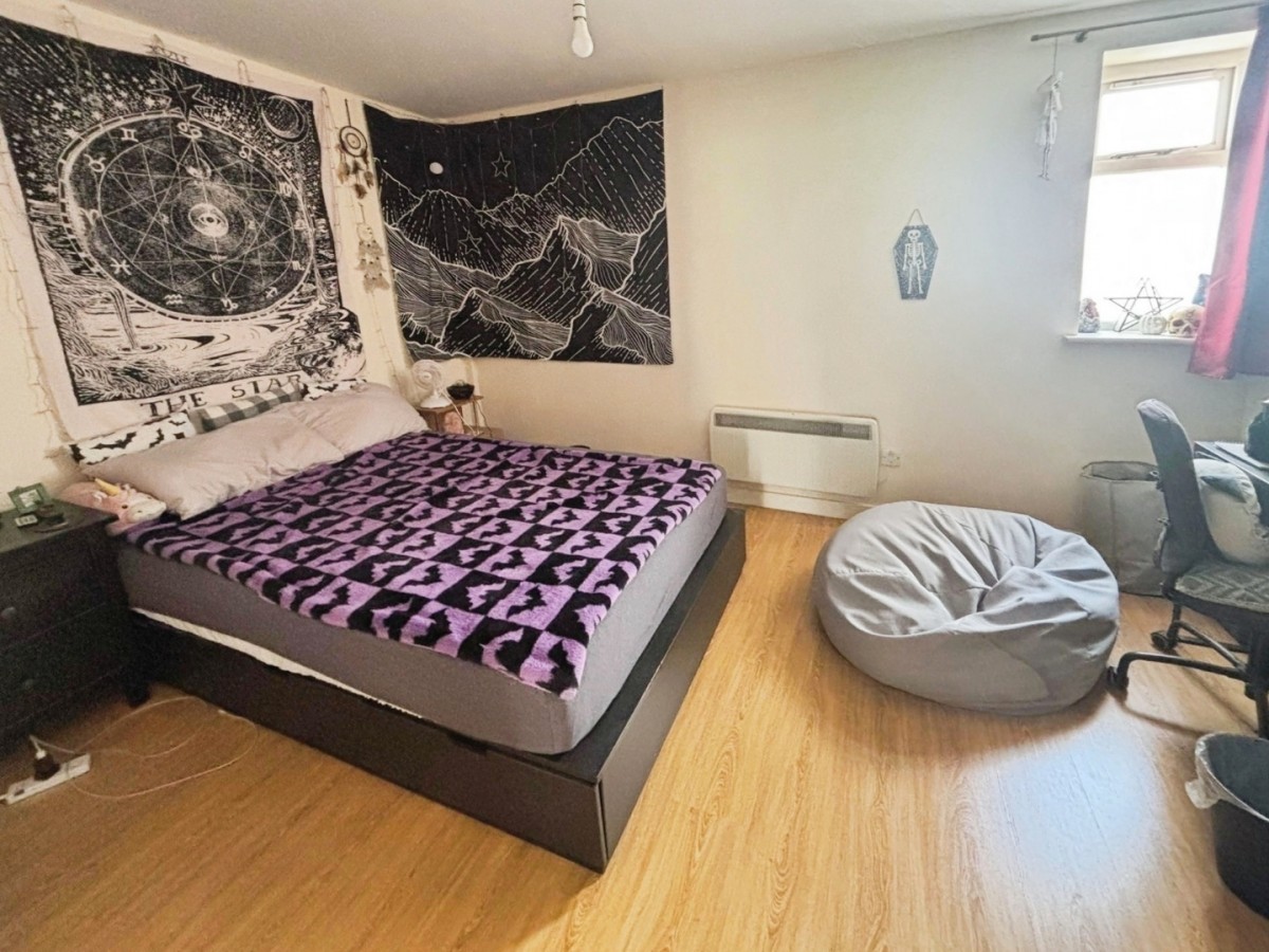 Flat 1, St. Katherine Court