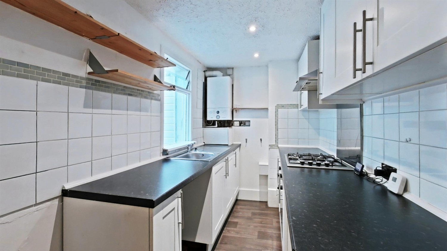 2 bedroom House for Sale Castle Road, Chatham