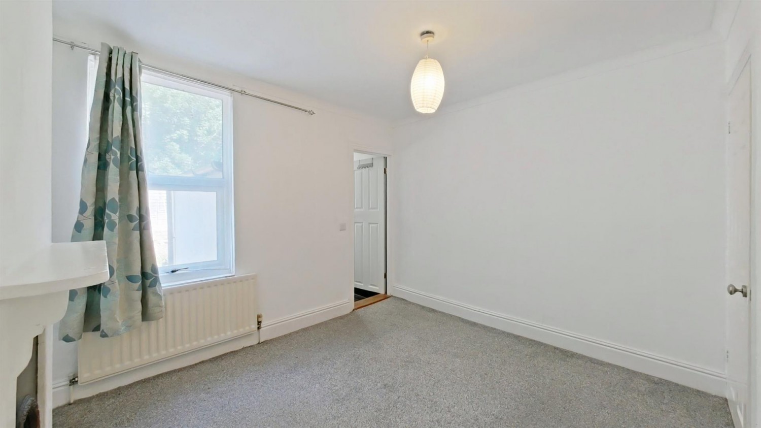 2 bedroom House for Sale Castle Road, Chatham