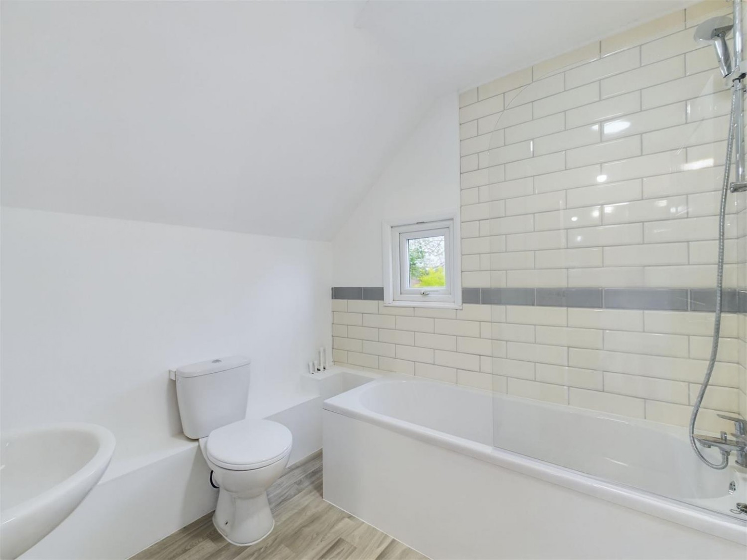 3 bedroom House for Sale Church Lane, Saxilby, Lincoln