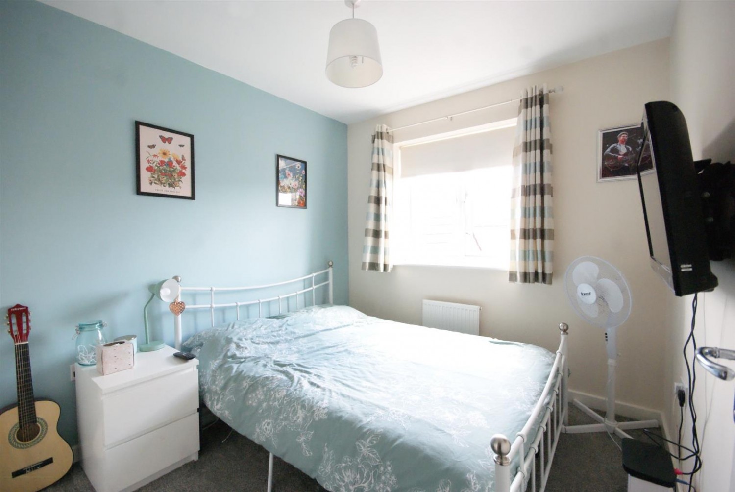 4 bedroom House for Letting Honeysuckle Road, Witham St. Hughs