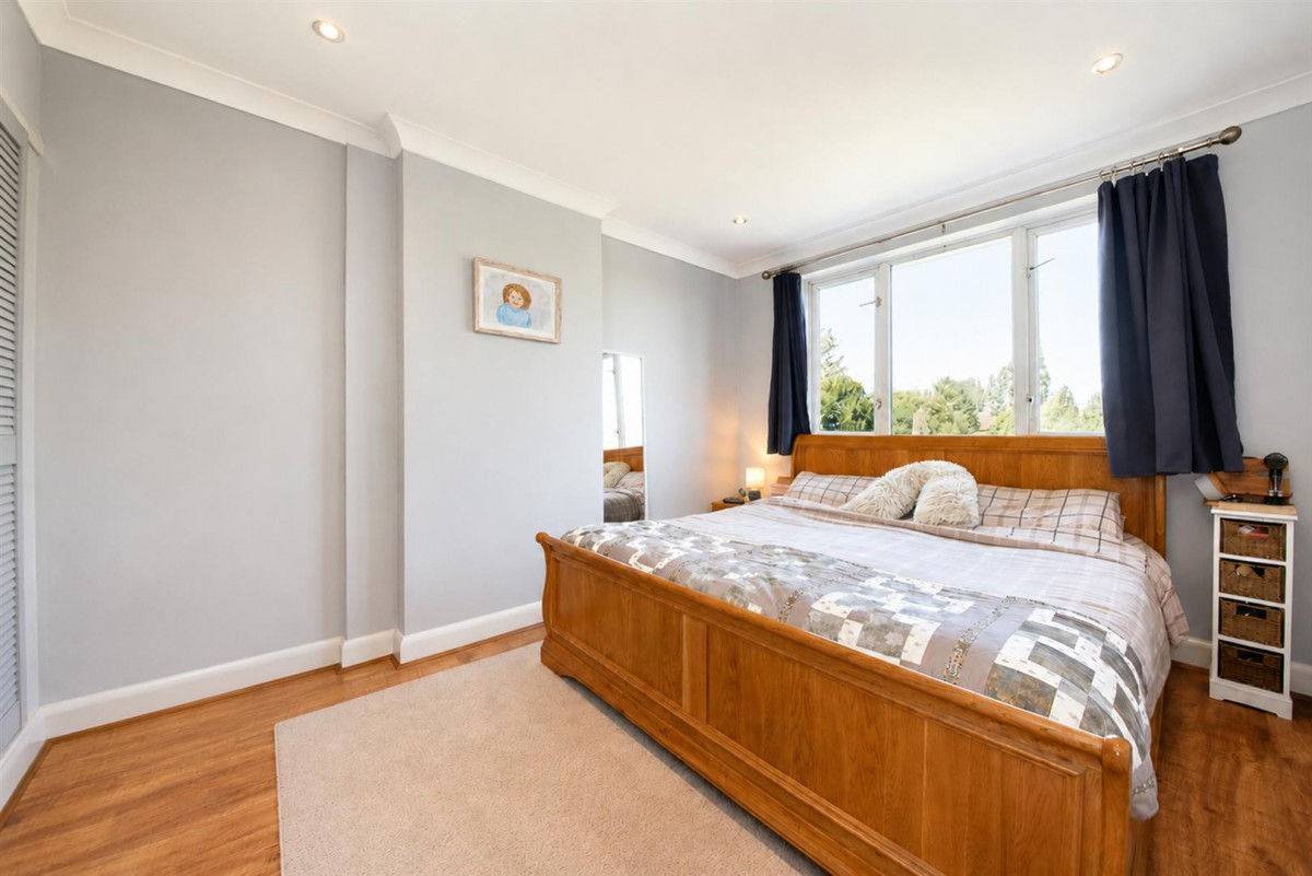 Orchard Way, Aldershot
