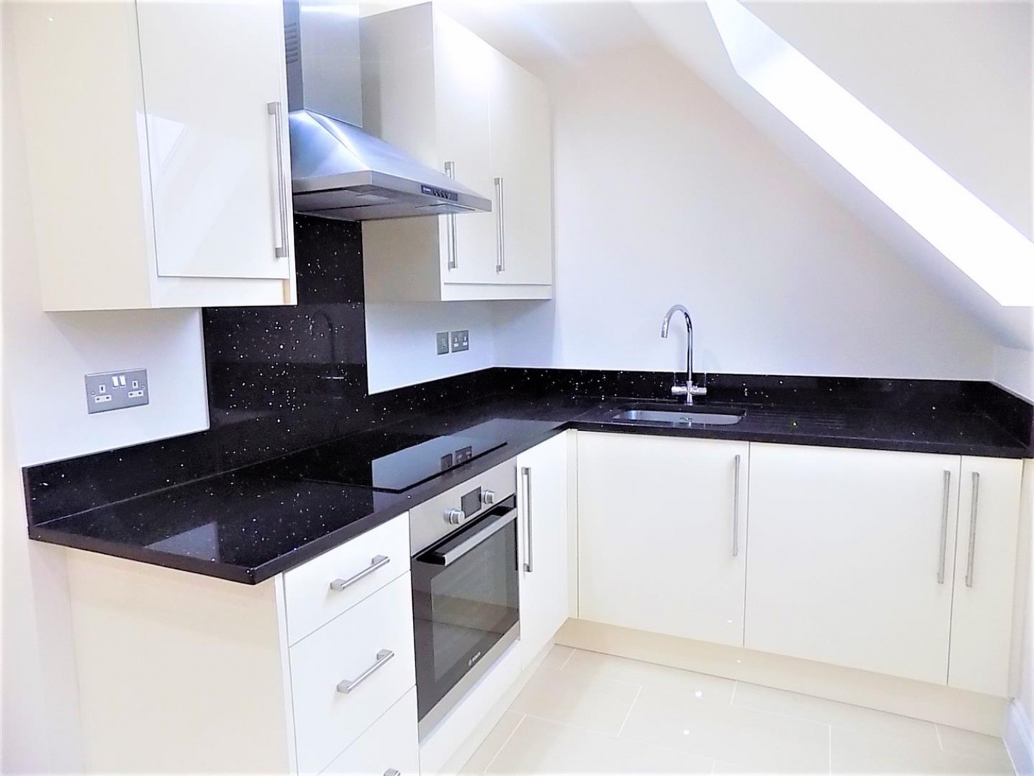 2 bedroom Flat for Letting Alexandra Road, Aldershot