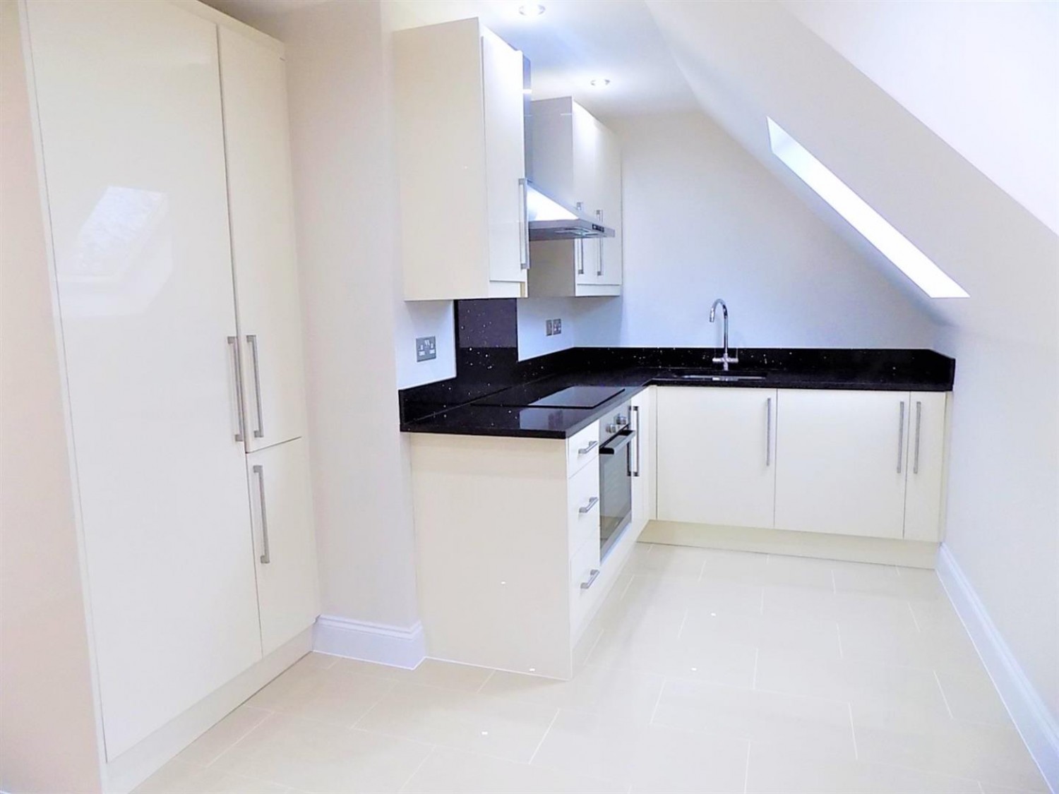 2 bedroom Flat for Letting Alexandra Road, Aldershot