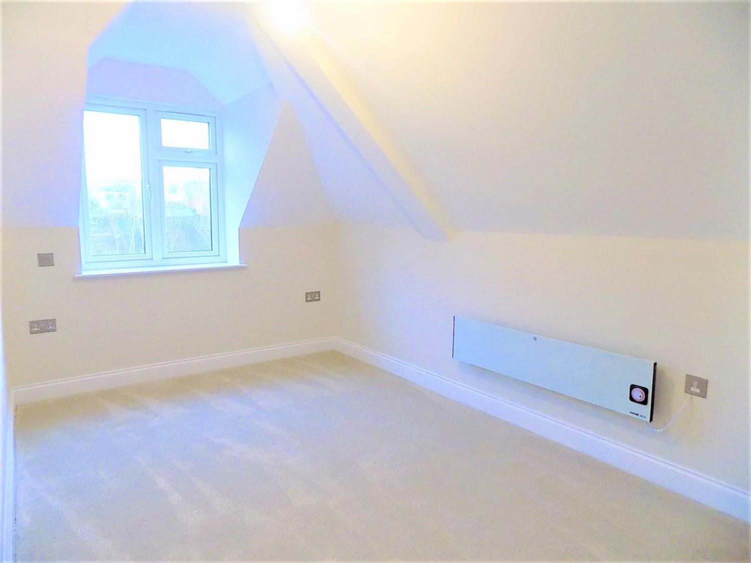 2 bedroom Flat for Letting Alexandra Road, Aldershot
