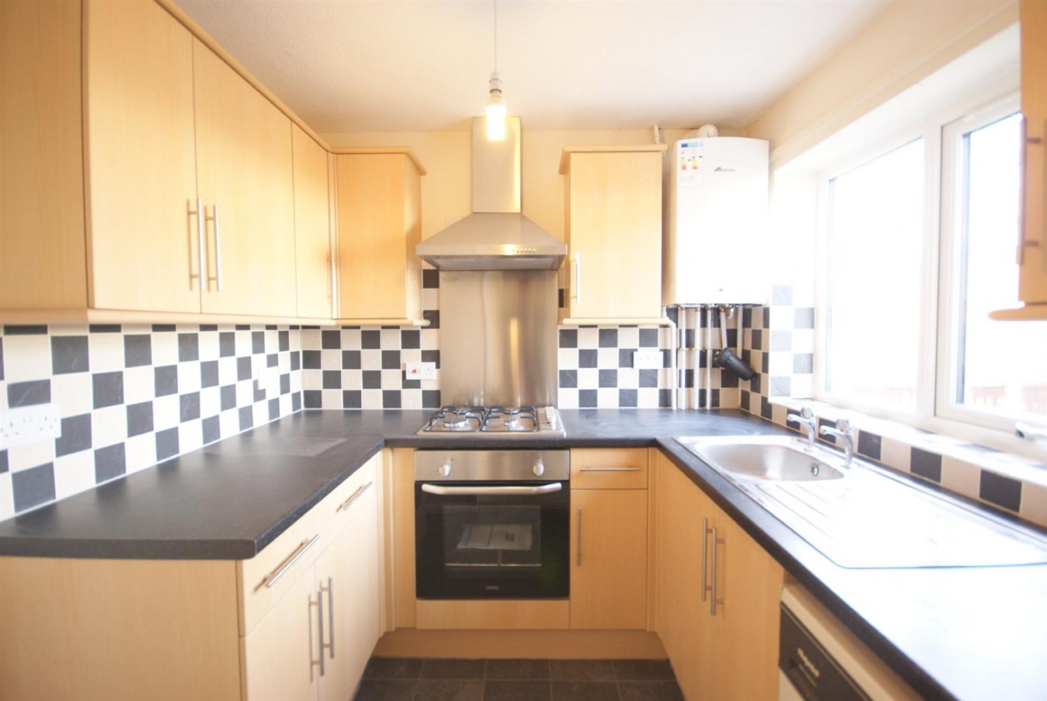 2 bedroom House for Letting Antrim Road, Lincoln