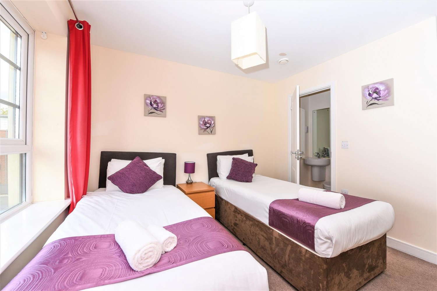 2 bedroom Flat for Letting Bevelery House, Farnborough