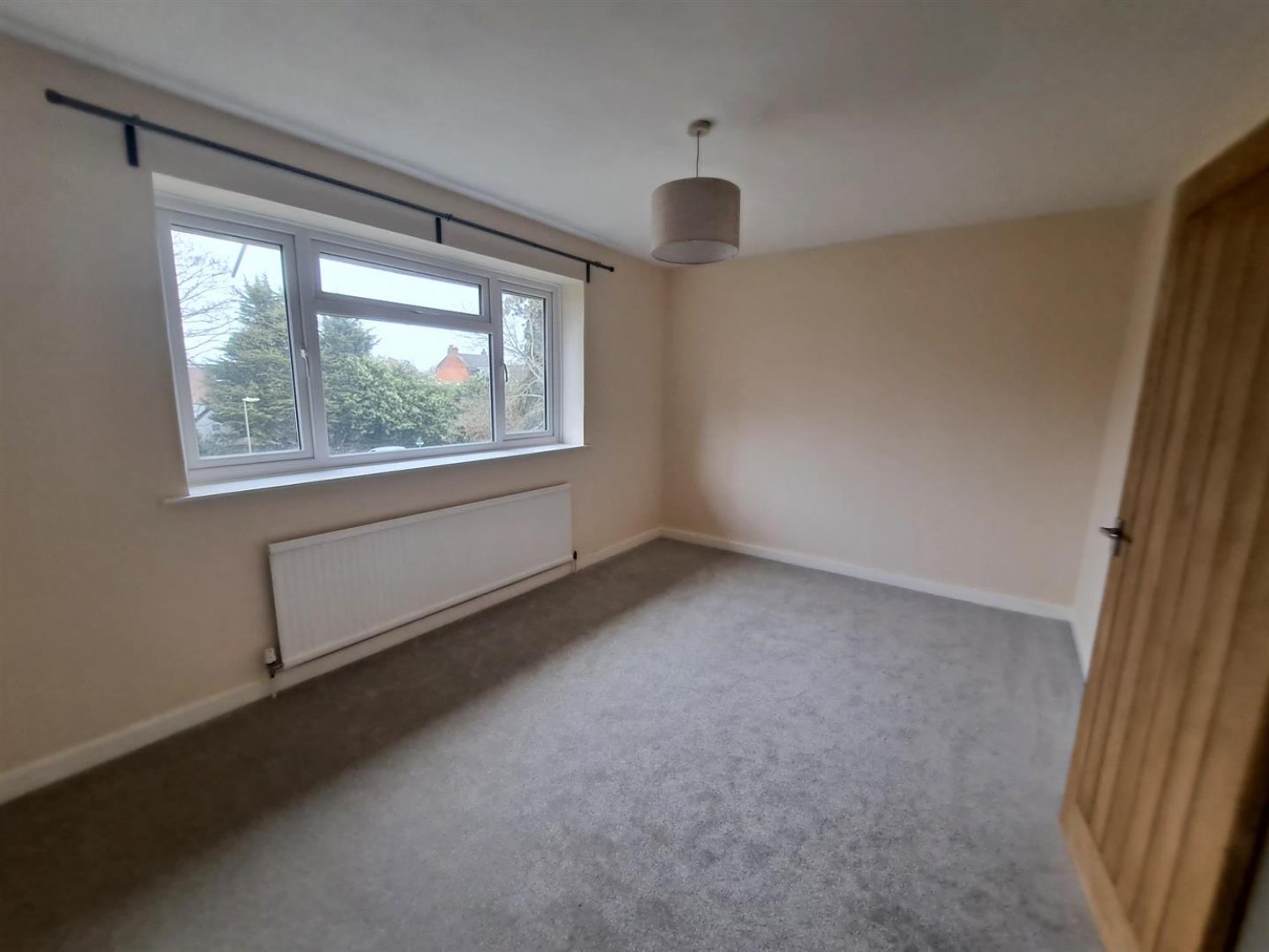 3 bedroom Flat for Letting Winchester Street, Farnborough