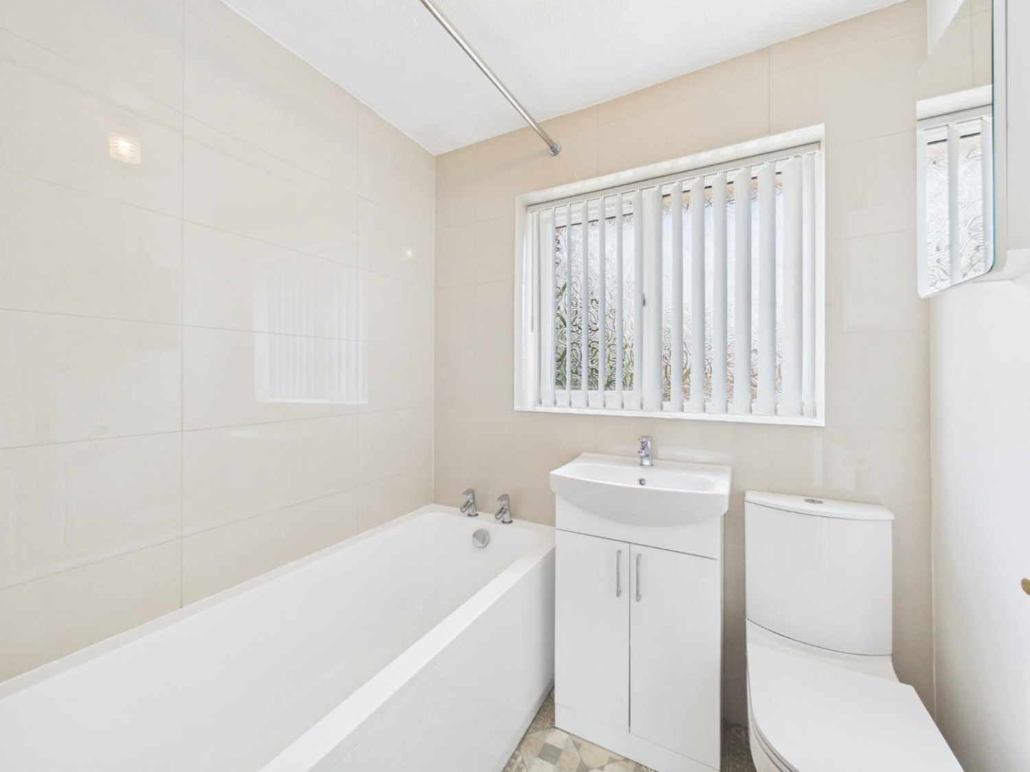 2 bedroom House for Sale Wentworth Drive, Dunholme, Lincoln