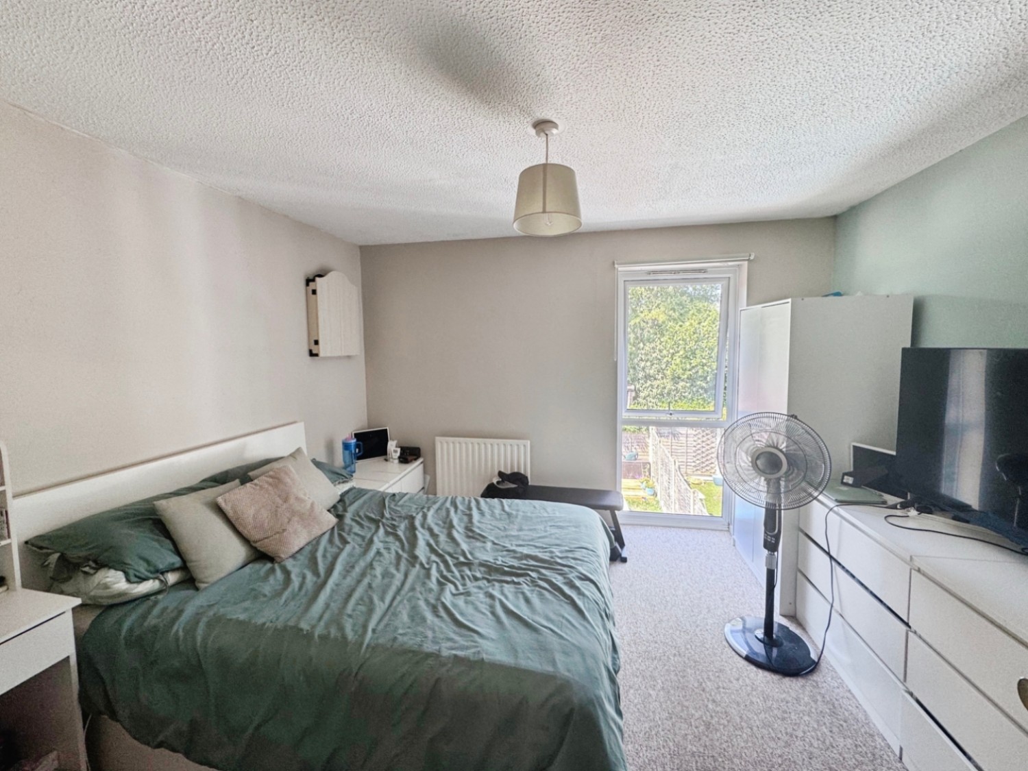 2 bedroom House for Sale Wellesley Close