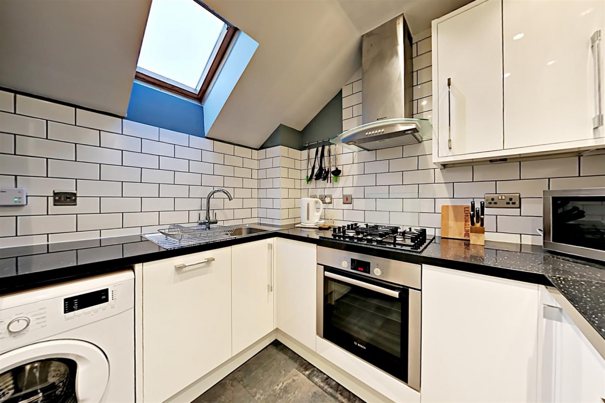 Balmoral Court, Farnborough