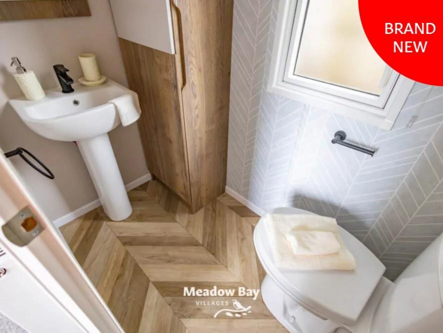 2 bedroom Park home for Sale Hollybush Farm, Golden Leas Holiday Park , ME12 4JF