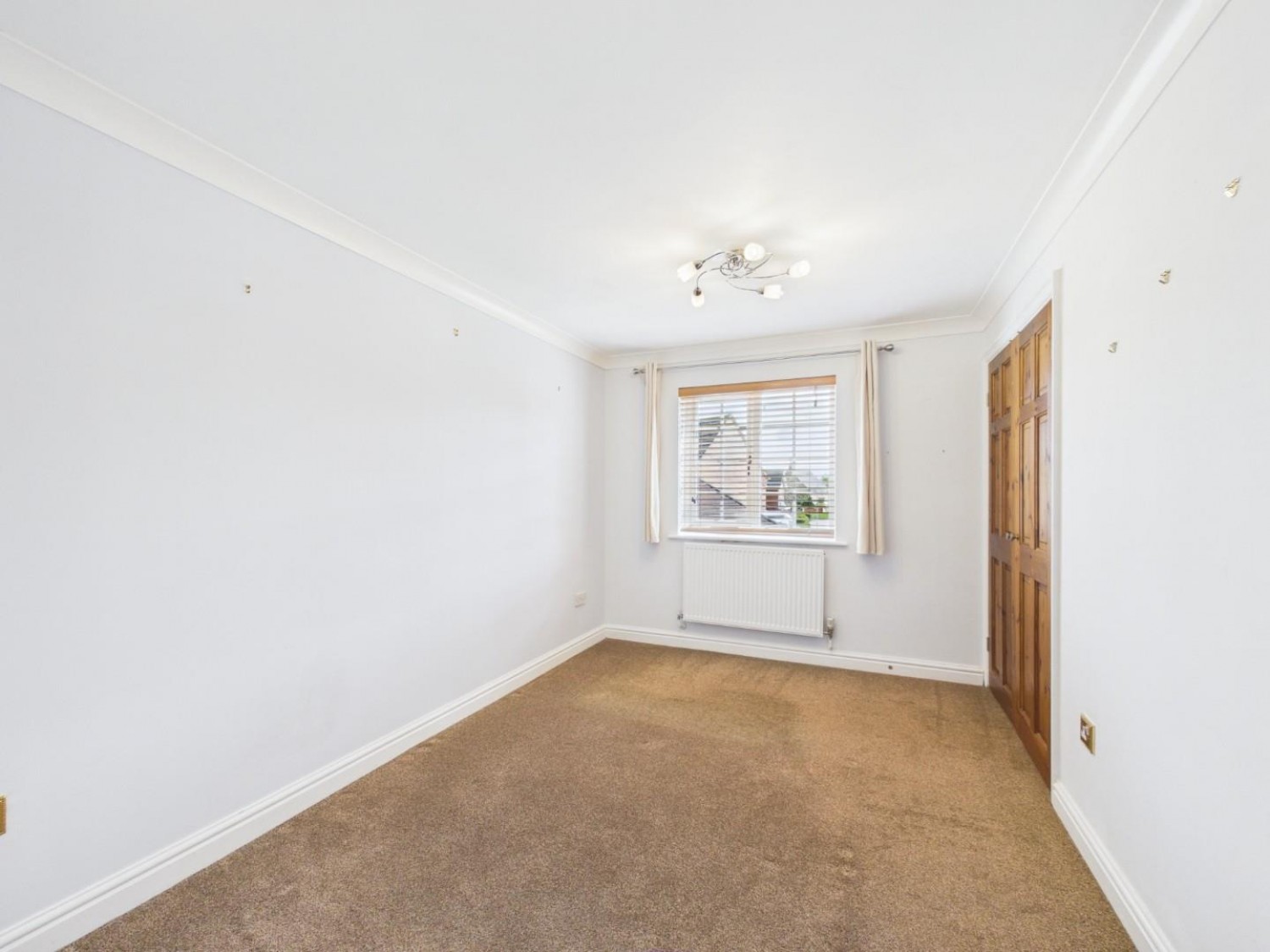 4 bedroom House for Sale Salisbury Drive, Bracebridge Heath