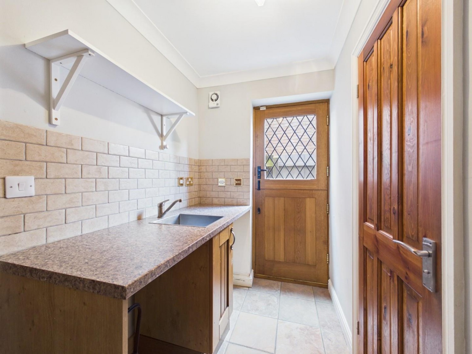 4 bedroom House for Sale Salisbury Drive, Bracebridge Heath
