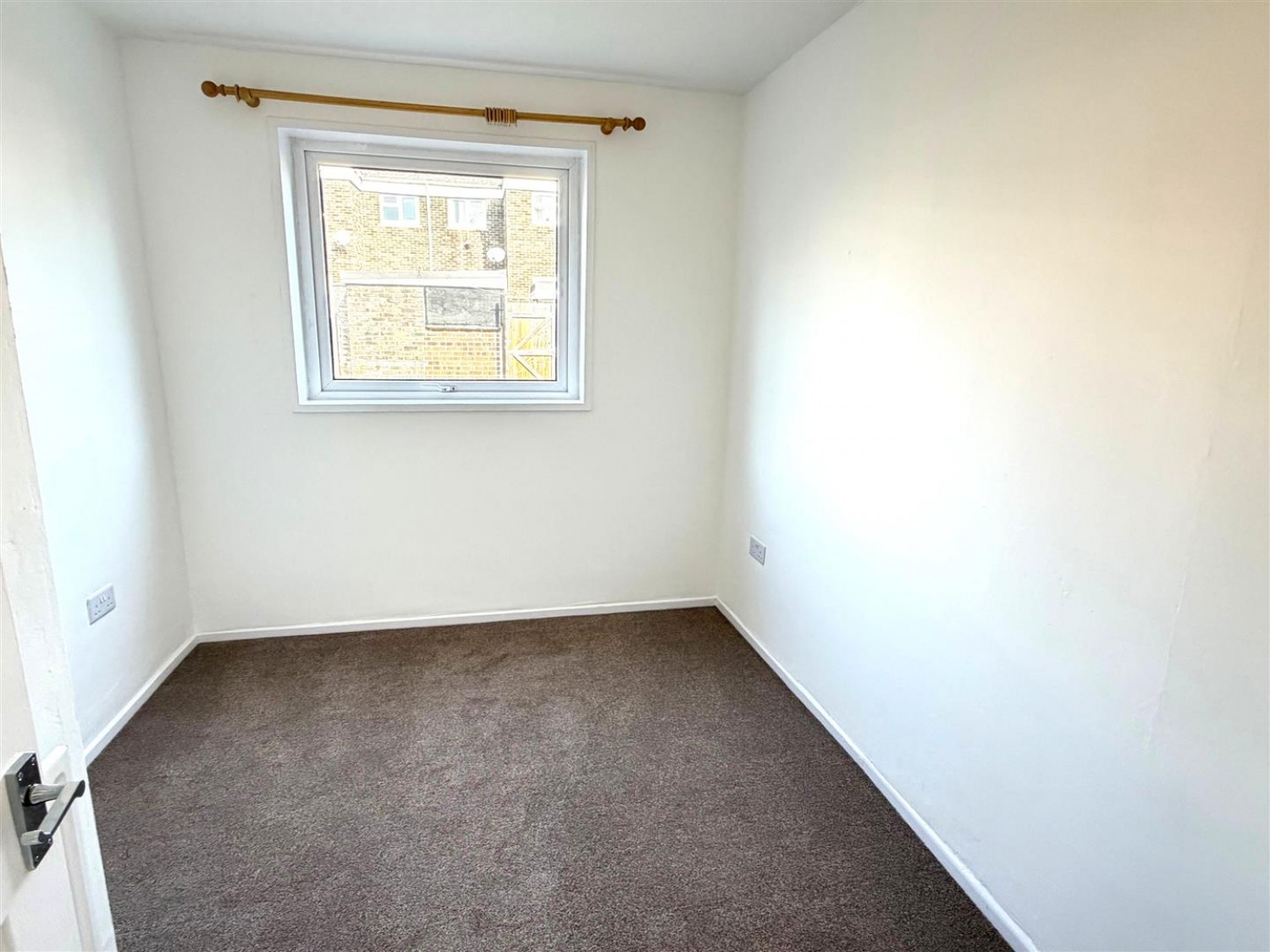 3 bedroom House for Letting Milton Close, Basingstoke